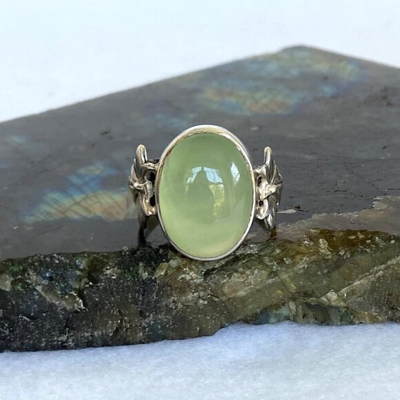 Sterling Silver 925 Oval Bezel Set Green Chalcedony Quartz Leaf Ring Sz 8.5 - Picture 5 of 16